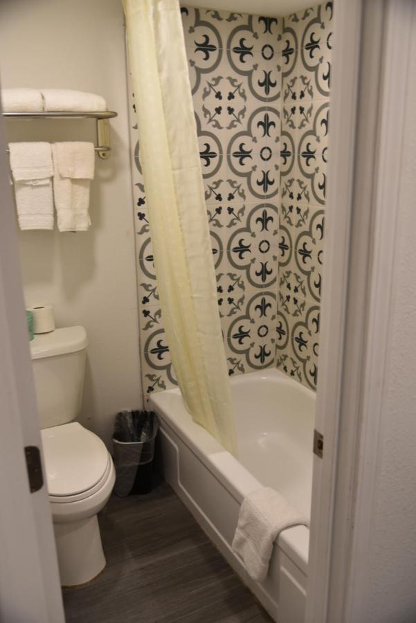 Town Place Studio Apartment Snyder Esterno foto